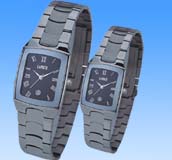 Wholesale gift online supply fashion stainless watch set. Perfect for valentine gift giving.
