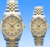 High quality wrist watch online fashion collection wholesale fashion round face watch set with golden silvery band design. A perfect anniversary gift giving!