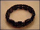 Healing stone jewelry making online shop wholesale hematite magnetic beads forming fashion stretchy hematite bracelet. Hematite stone is good for body energy balance and stimulation.