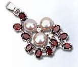  direct import pearl pendant manufacturers online wholesale 3 fresh water pearls and multi mini garnet stone inlay fashion necklace pendant. A perfect mother day gift!