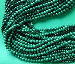 Trendy fashion jewelry art wholesale catalog supply online presenitng natual green genuine Azurite malachite gemstone. Due to malachte's natural green color, it can bring harmony into one's life and gain knowledge through meditation. 
