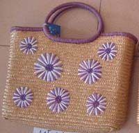 Direct import  Indonesia fashion beach bag with purple daisy flower decor. Summer is the greatest season the year. Getting one of this beatifu design beach handbag to the most popular summer sweet heart! 