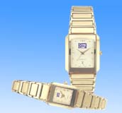 Collectible gift jewelry online shop unique wholesale supply retangular golden wtach set with golden section band design. An eyes-catching piece that give you all the shine!