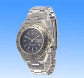 Vintage jewelry accessory direct import online shop presenting blue round face fashion watch with number marked on range. This is the 2004 fashion trend for men!